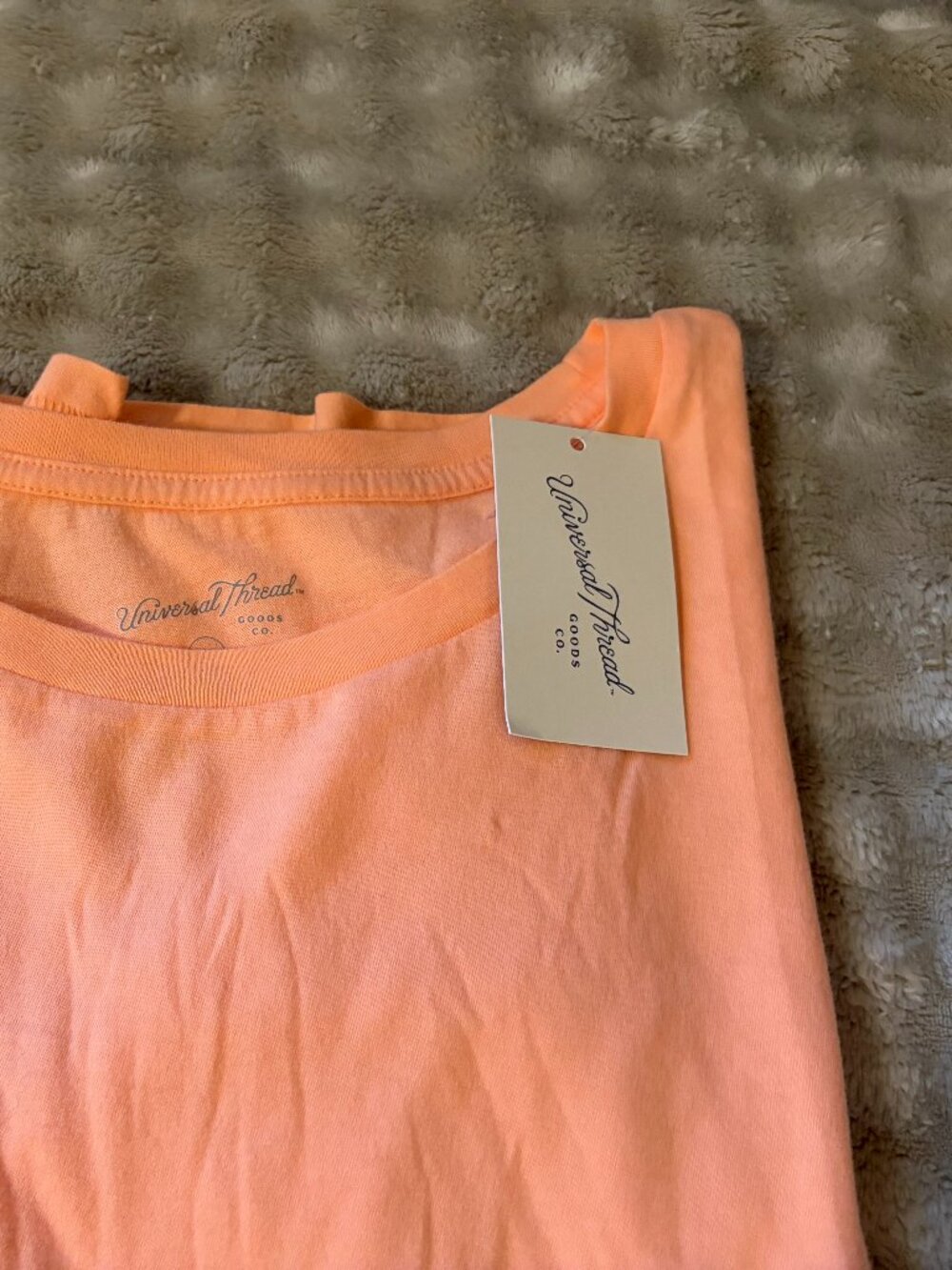 Universal Thread Bright Peach Short-Sleeve Essential T-Shirt — Plus Size 3X